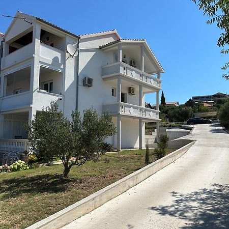 Apartmani Ljubica, Murter Kültér fotó